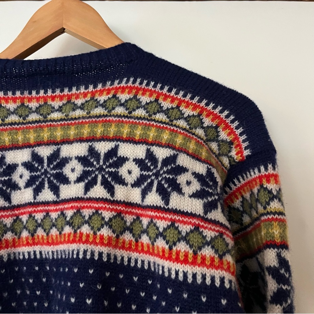 Vtg Fair Isle Wool Cardigan with Pewter Buttons - Picture 5 of 6